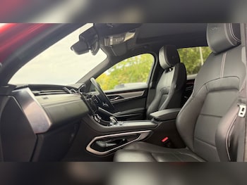 Used Jaguar F-Pace 2023 for sale - 79347524: Photo