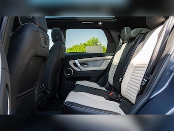 Used Land Rover Discovery Sport 2026 for sale - 79483611: Photo