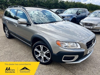 Used Volvo XC70 2013 for sale - 79240322: Photo