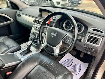 Used Volvo XC70 2013 for sale - 79240322: Photo