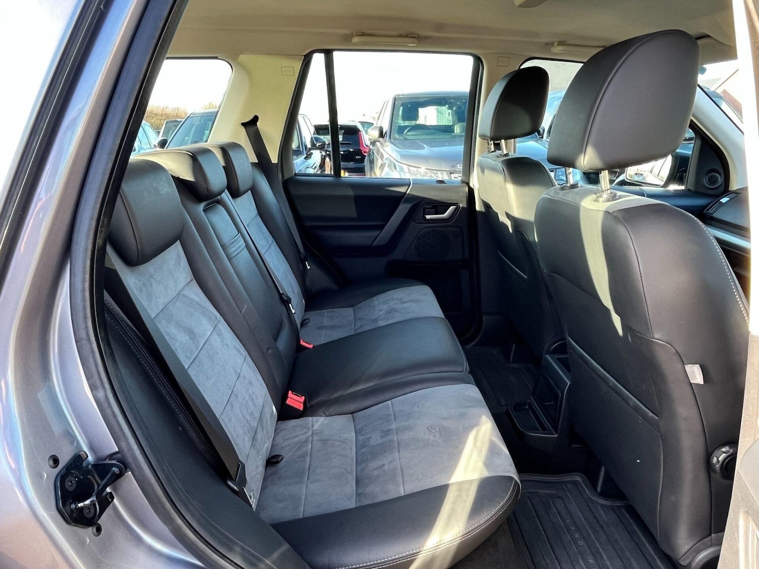 Used Land Rover Freelander 2 2012 for sale - 77149611: Photo 2