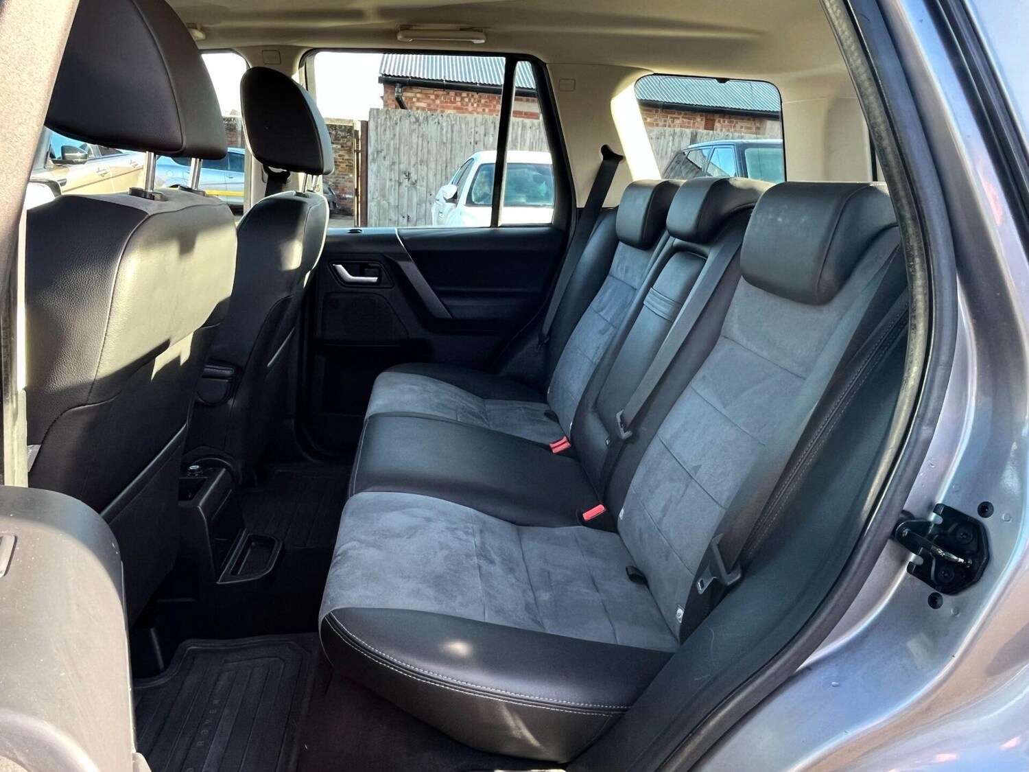 Used Land Rover Freelander 2 2012 for sale - 77149611: Photo 25