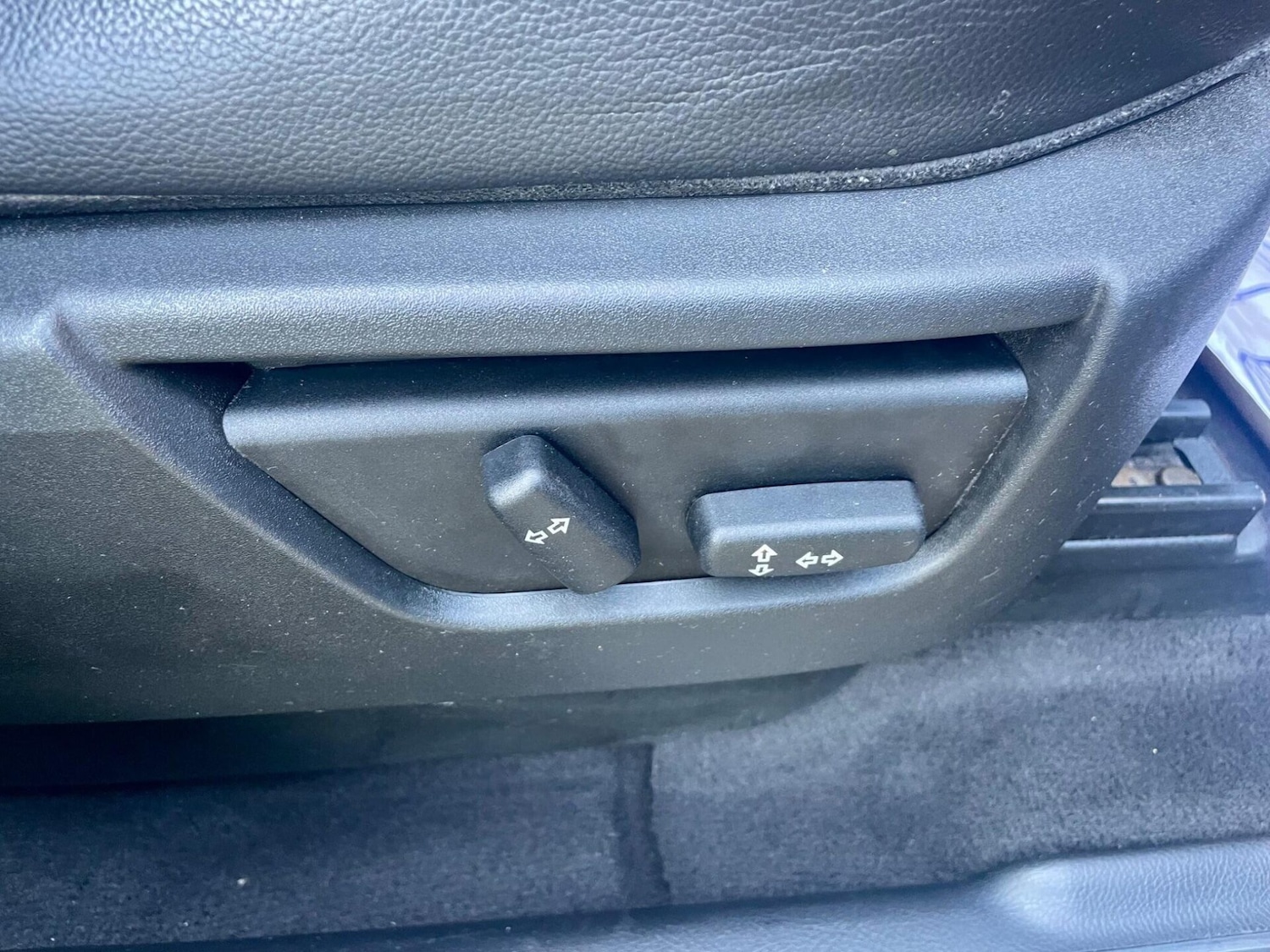 Used Land Rover Freelander 2 2011 for sale - 76776392: Photo 29