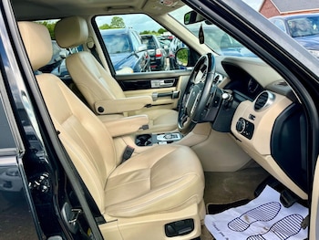 Used Land Rover Discovery 2016 for sale - 78592817: Photo
