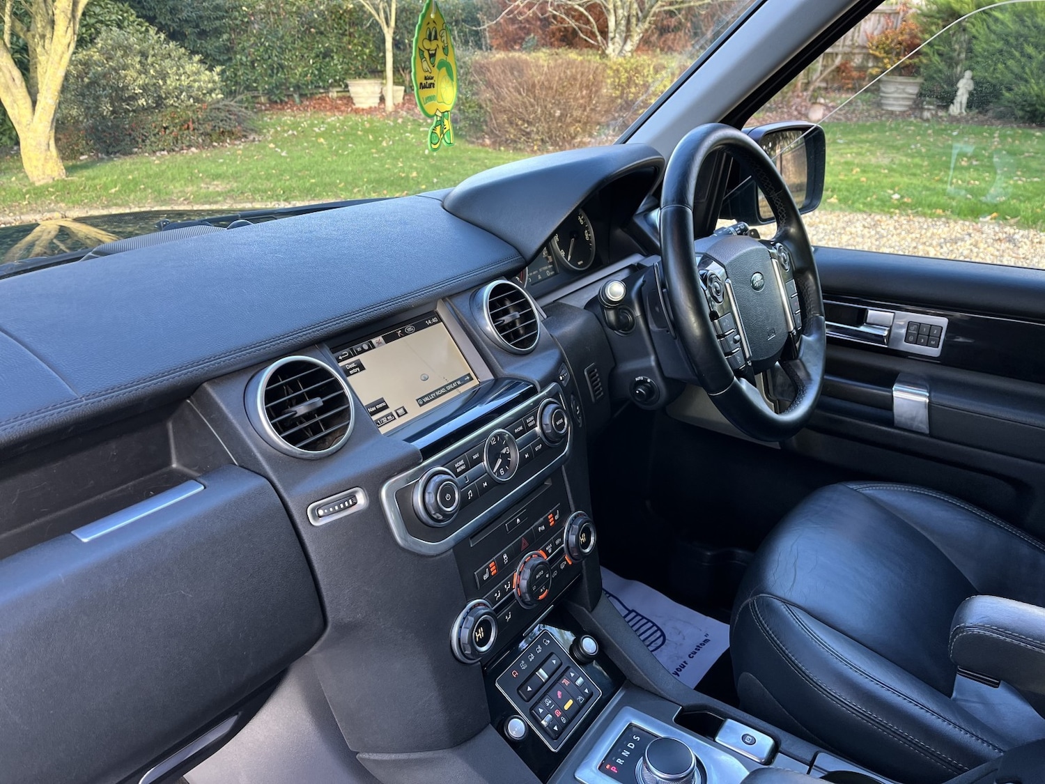 Used Land Rover Discovery 4 2013 for sale - 76571247: Photo 24