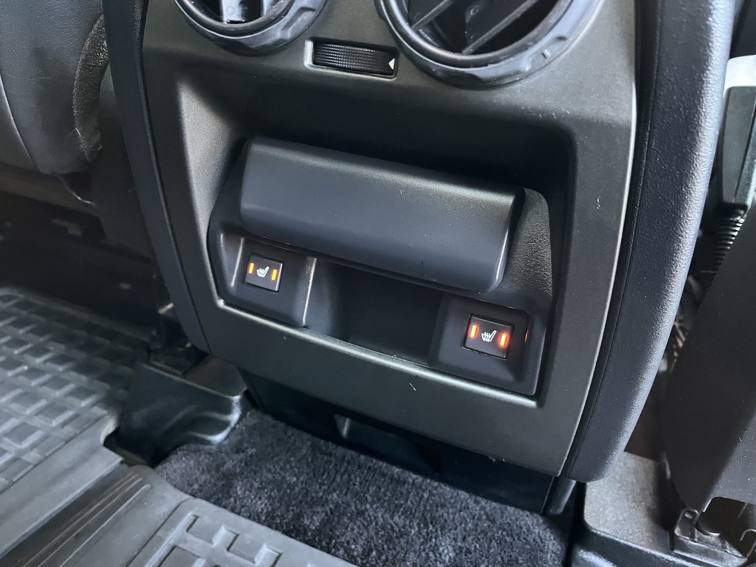 Used Land Rover Discovery 4 2013 for sale - 76571247: Photo 26