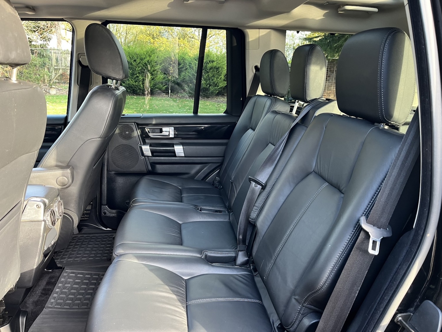 Used Land Rover Discovery 4 2013 for sale - 76571247: Photo 4