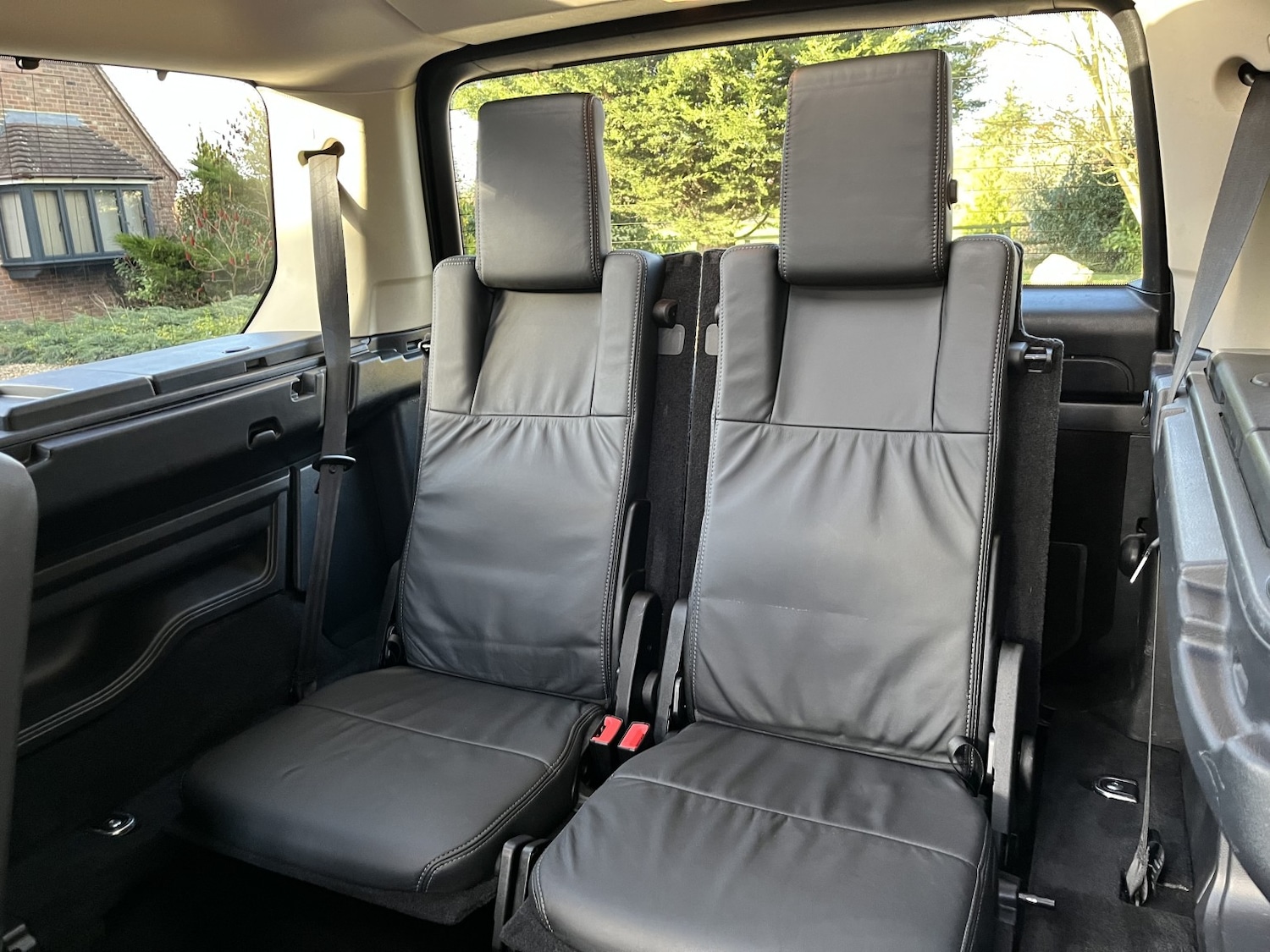 Used Land Rover Discovery 4 2013 for sale - 76571247: Photo 5