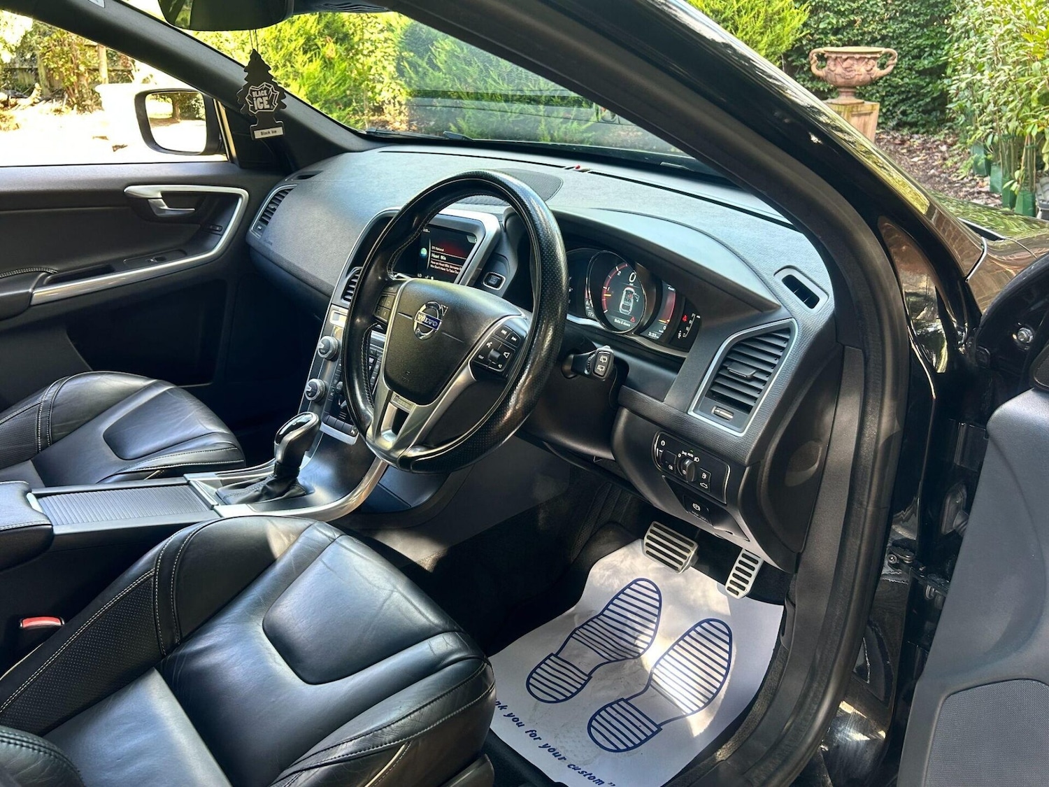 Used Volvo XC60 2014 for sale - 77199347: Photo 22