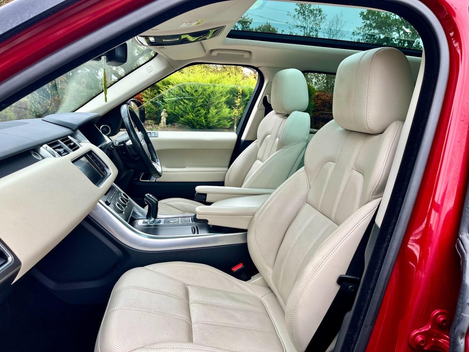 Used Land Rover Range Rover Sport 2016 for sale - 76969860: Photo 36