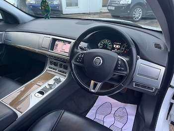 Used Jaguar XF 2013 for sale - 77223153: Photo