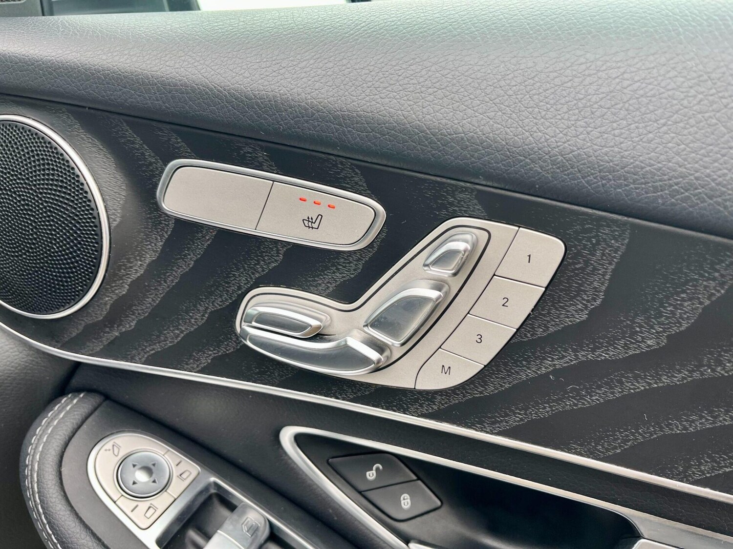 Used Mercedes-Benz GLC 2016 for sale - 78064373: Photo 19