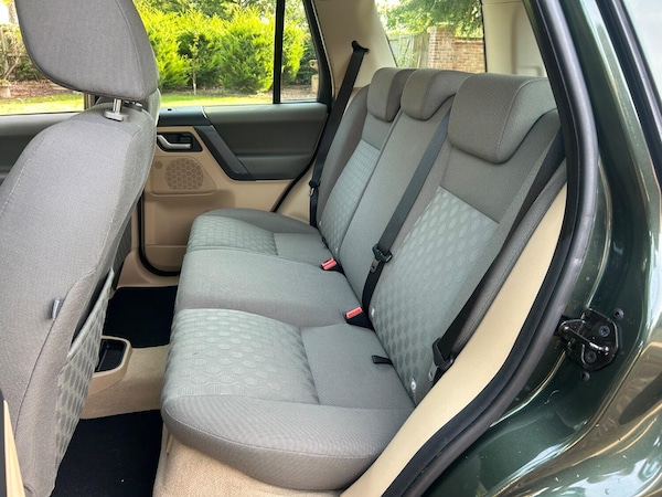 Used Land Rover Freelander 2 2008 for sale - 76242910: Photo 17