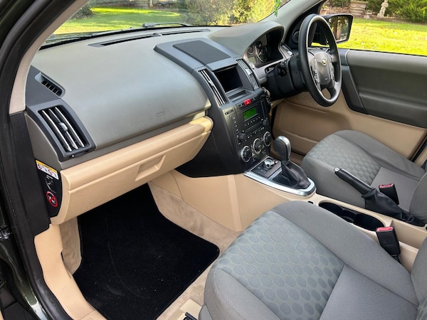 Used Land Rover Freelander 2 2008 for sale - 76242910: Photo 2