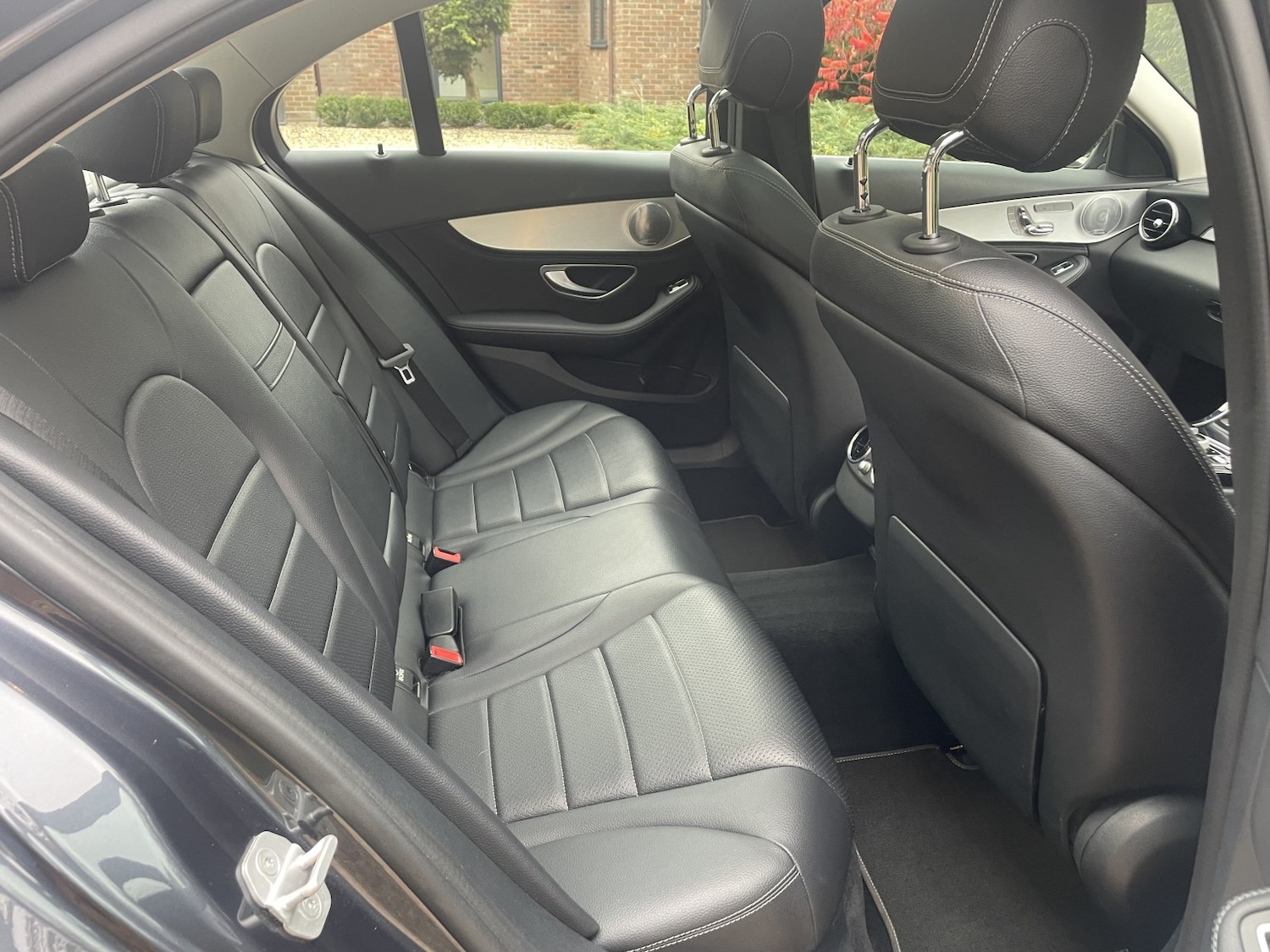 Used Mercedes-Benz C Class 2015 for sale - 76149372: Photo 31