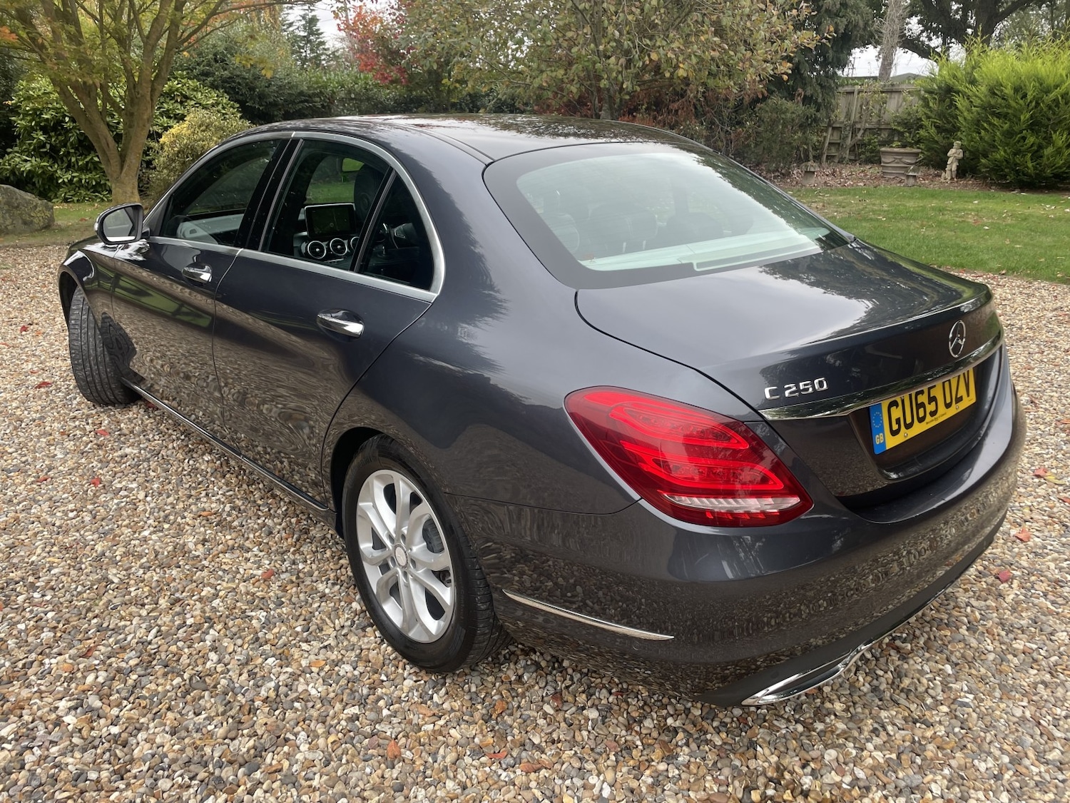 Used Mercedes-Benz C Class 2015 for sale - 76149372: Photo 9