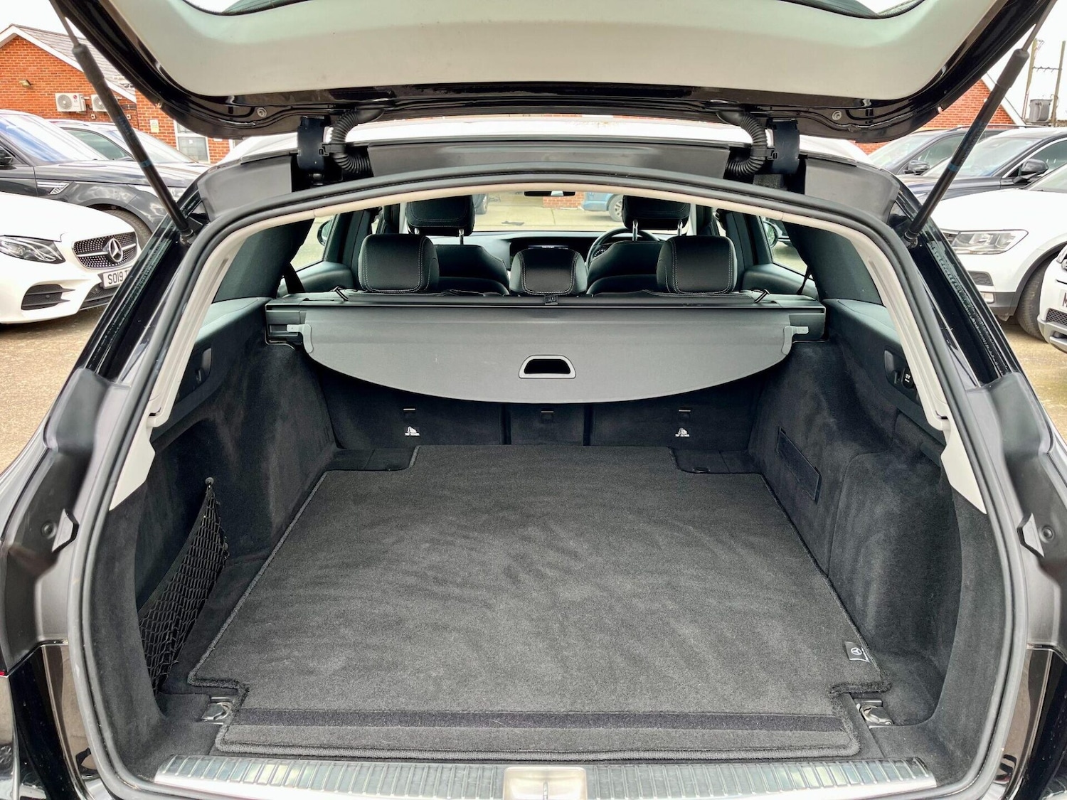 Used Mercedes-Benz E Class 2017 for sale - 78131718: Photo 17