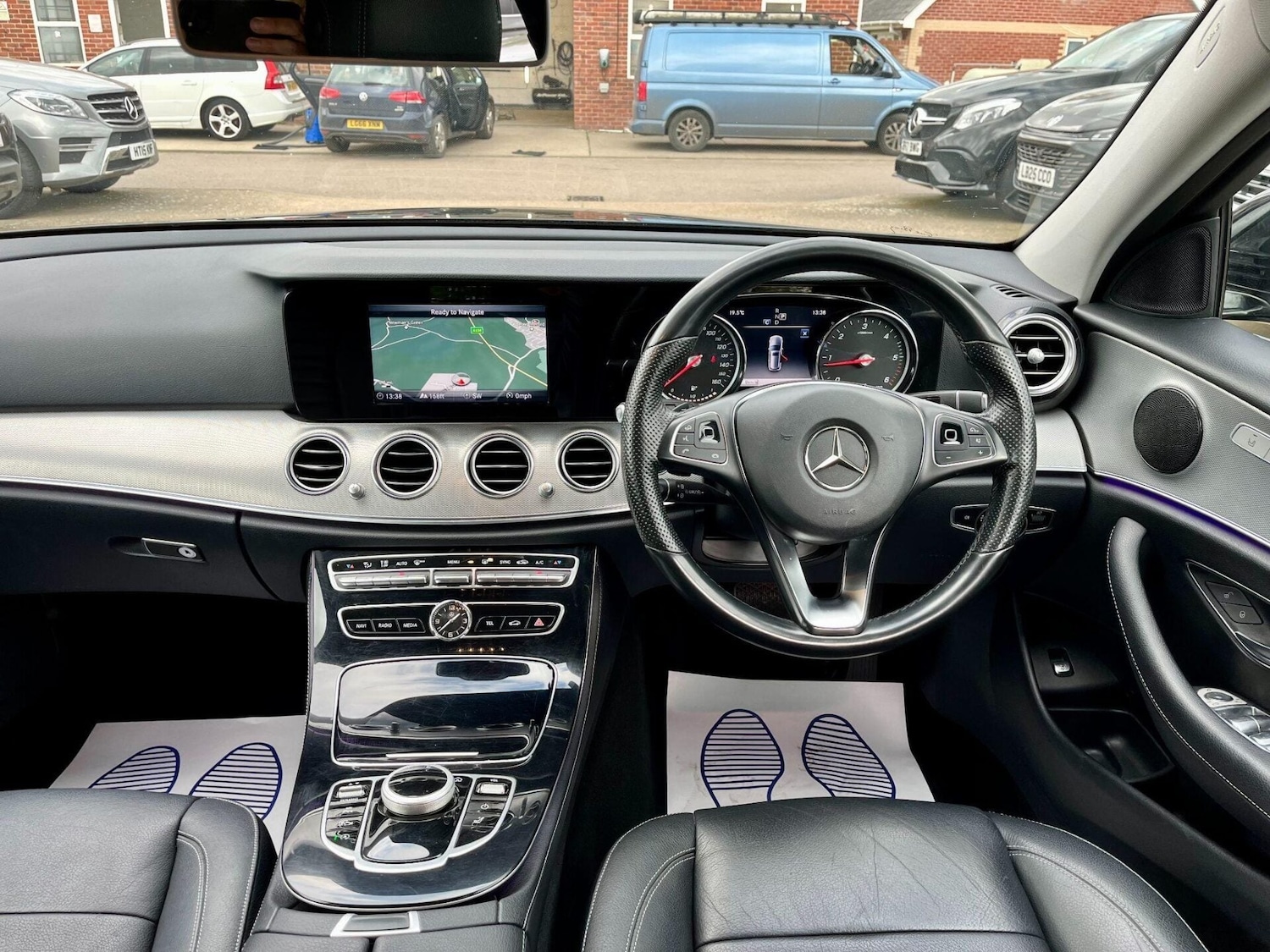 Used Mercedes-Benz E Class 2017 for sale - 78131718: Photo 5