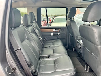 Used Land Rover Discovery 2016 for sale - 77935871: Photo