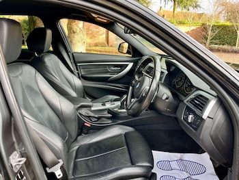 Used BMW 3 Series 2017 for sale - 77199315: Photo