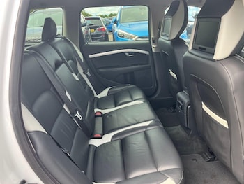 Used Volvo V70 2010 for sale - 78477682: Photo