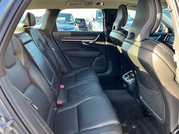 Used Volvo V90 2020 for sale - 77187603: Photo