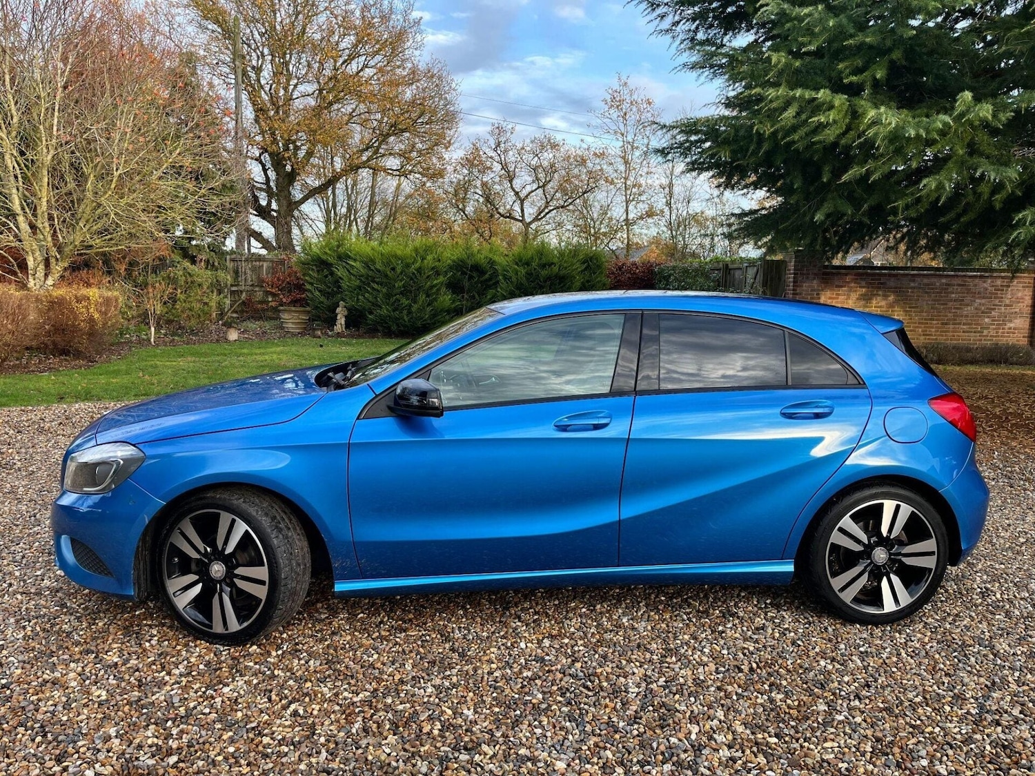 Used Mercedes-Benz A-Class 2014 for sale - 77421340: Photo 8