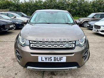 Used Land Rover Discovery Sport 2015 for sale - 78454859: Photo