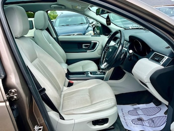 Used Land Rover Discovery Sport 2015 for sale - 78454859: Photo