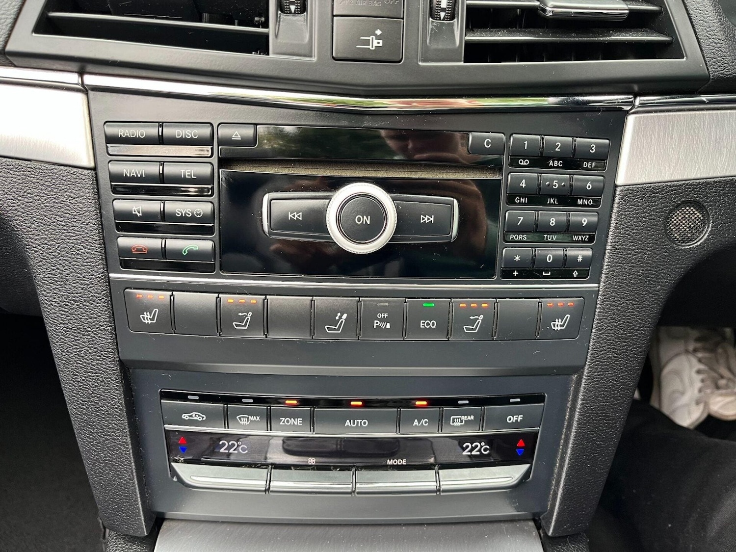 Used Mercedes-Benz E Class 2011 for sale - 77199342: Photo 12