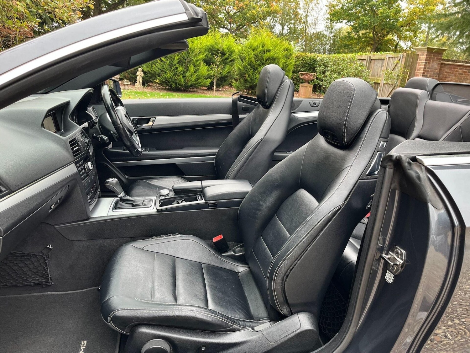 Used Mercedes-Benz E Class 2011 for sale - 77199342: Photo 2