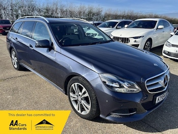 Used Mercedes-Benz E Class 2014 for sale - 78835365: Photo