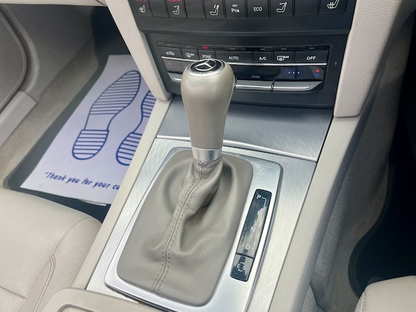 Used Mercedes-Benz E Class 2012 for sale - 76286984: Photo 10