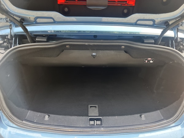 Used Mercedes-Benz E Class 2012 for sale - 76286984: Photo 32