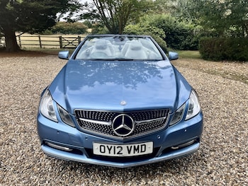 2012 - 2.1 E220 CDI BlueEfficiency SE 2-Door