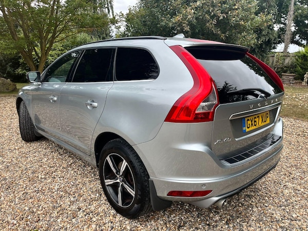 Used Volvo XC60 2017 for sale - 76252984: Photo 10
