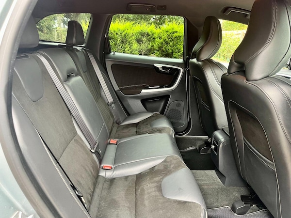 Used Volvo XC60 2017 for sale - 76252984: Photo 25