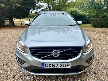 Used Volvo XC60 2017 for sale - 76252984: Photo