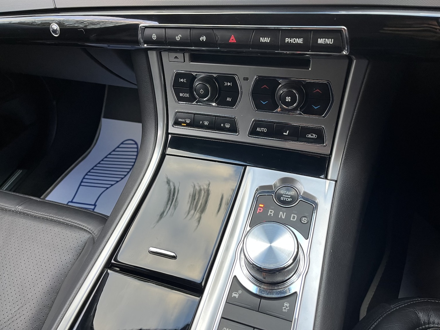 Used Jaguar XF 2014 for sale - 76591526: Photo 26