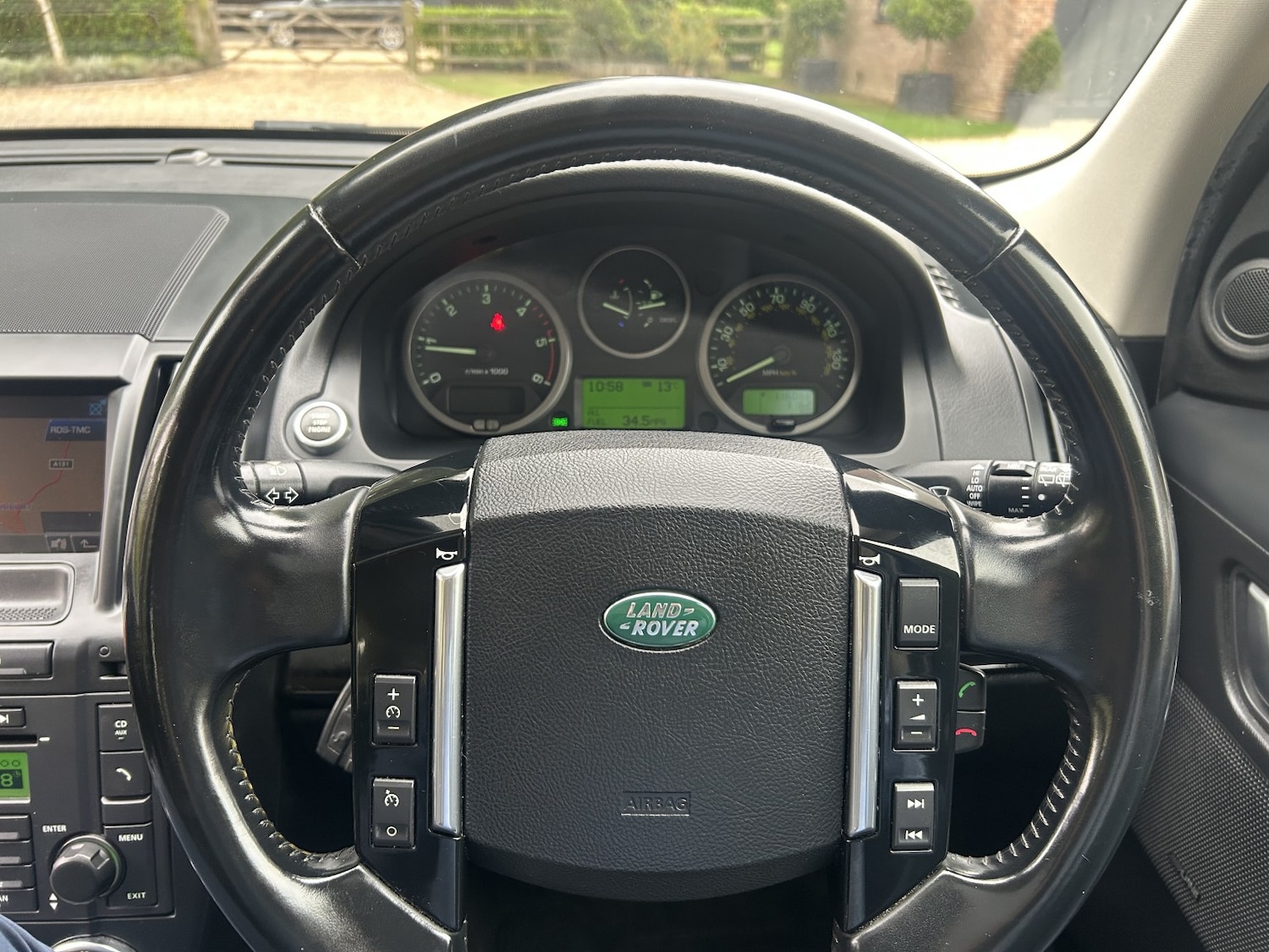 Used Land Rover Freelander 2 2011 for sale - 76231661: Photo 26