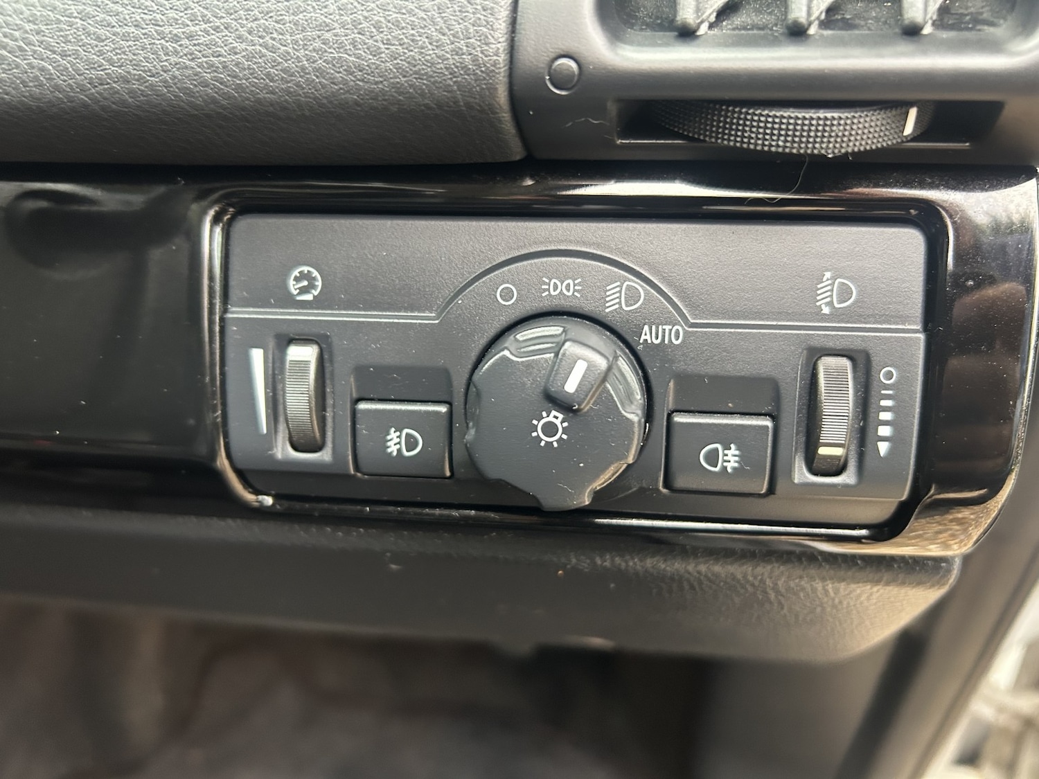 Used Land Rover Freelander 2 2011 for sale - 76231661: Photo 30