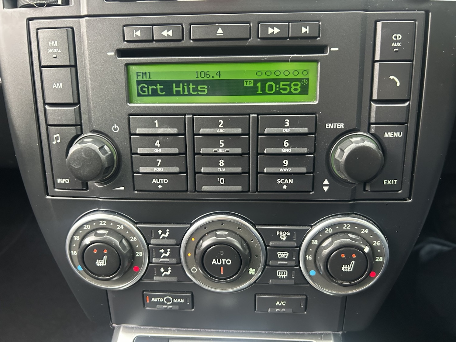 Used Land Rover Freelander 2 2011 for sale - 76231661: Photo 32