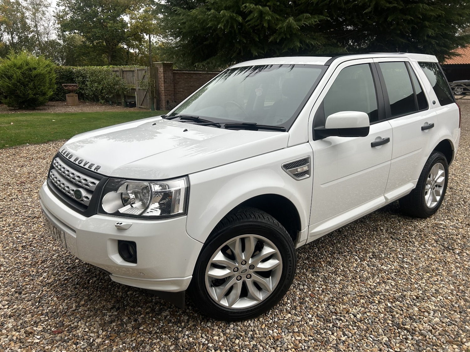 Used Land Rover Freelander 2 2011 for sale - 76231661: Photo 6