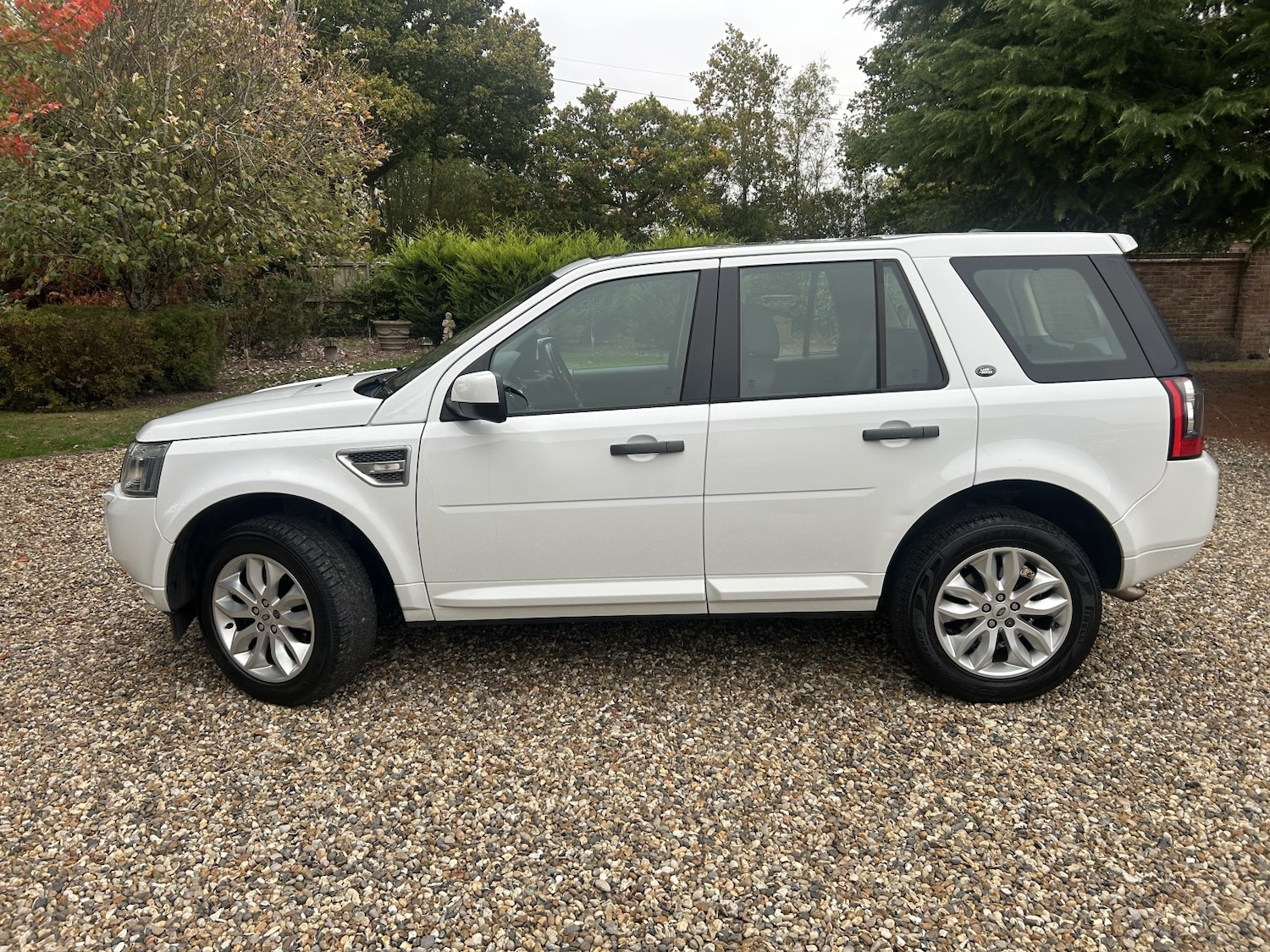 Used Land Rover Freelander 2 2011 for sale - 76231661: Photo 9