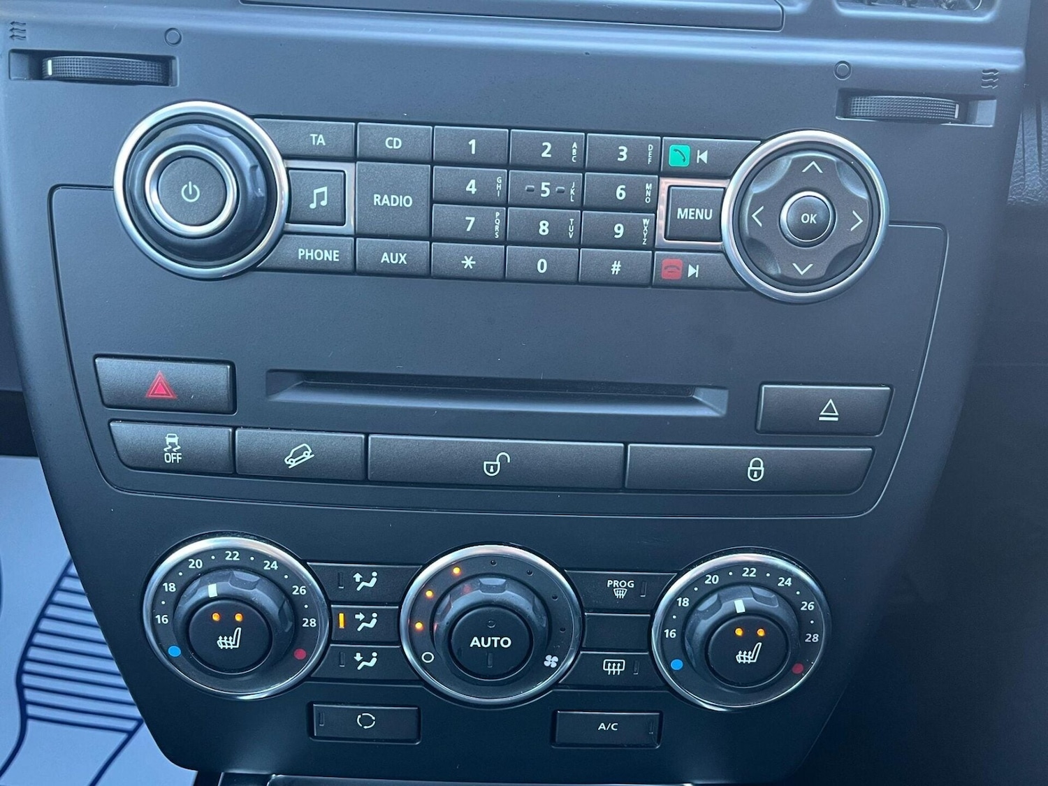 Used Land Rover Freelander 2 2013 for sale - 76778172: Photo 9