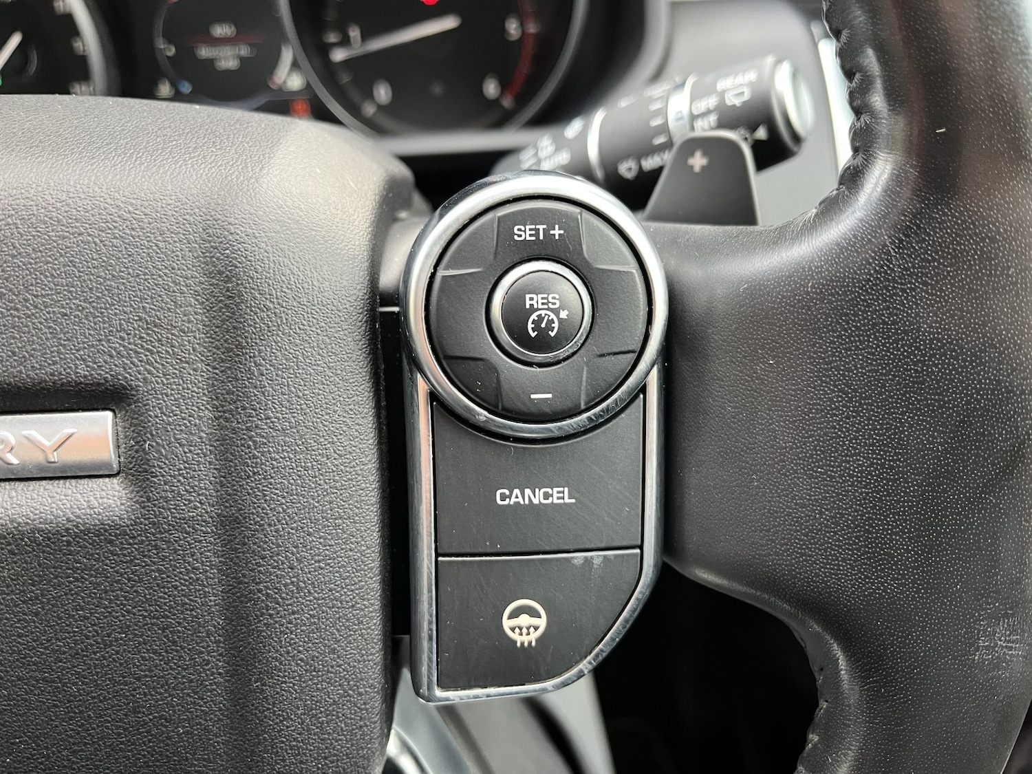 Used Land Rover Discovery 2017 for sale - 76605634: Photo 19