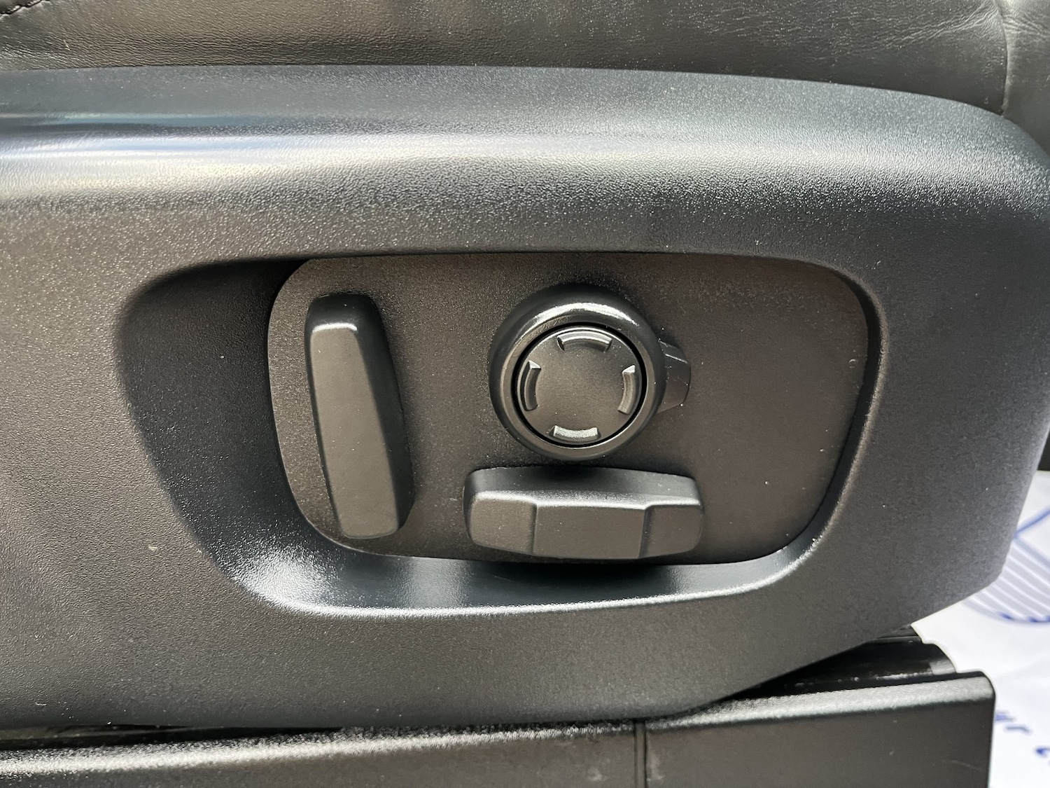 Used Land Rover Discovery 2017 for sale - 76605634: Photo 26