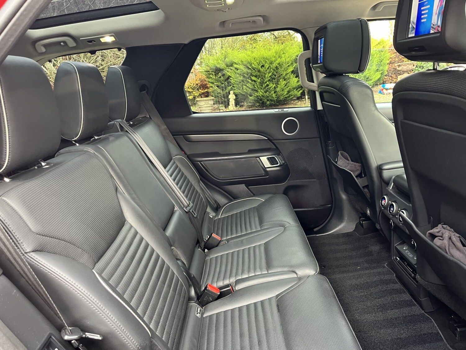 Used Land Rover Discovery 2017 for sale - 76605634: Photo 29