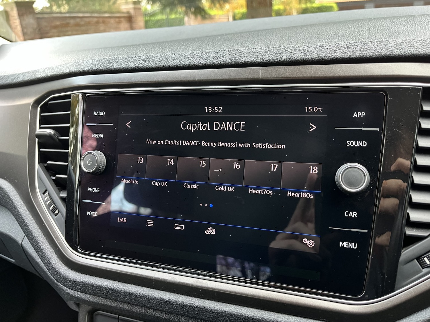 Used Volkswagen T-Roc 2018 for sale - 76455341: Photo 15