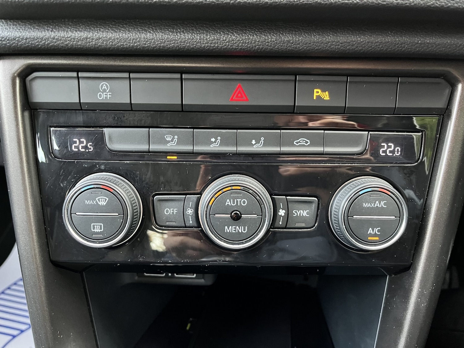 Used Volkswagen T-Roc 2018 for sale - 76455341: Photo 20